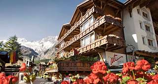 csm Hotel Ferienart Resort SaasFee MG 8053 1 Kopie 956257b14c csm Hotel Ferienart Resort SaasFee MG 8053 1 Kopie 956257b14c